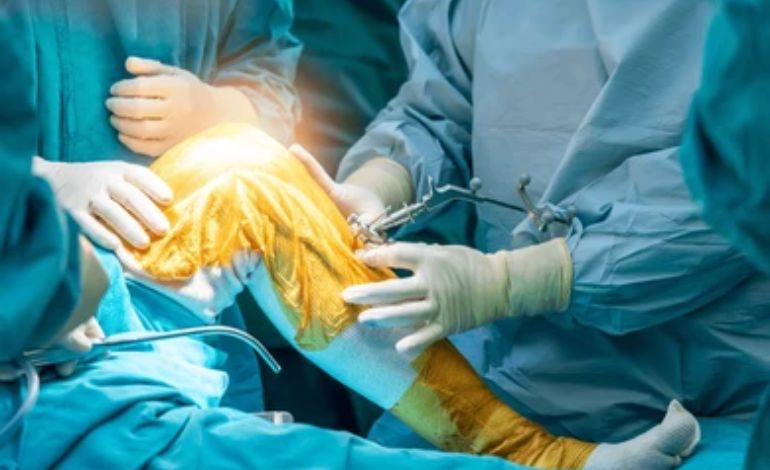 orthopedic surgeon hospital in Rohini